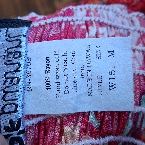 Puanani Vibrant Hawaiian Made Floral Sleeveless Sundress Size Medium - Picture 7 of 8